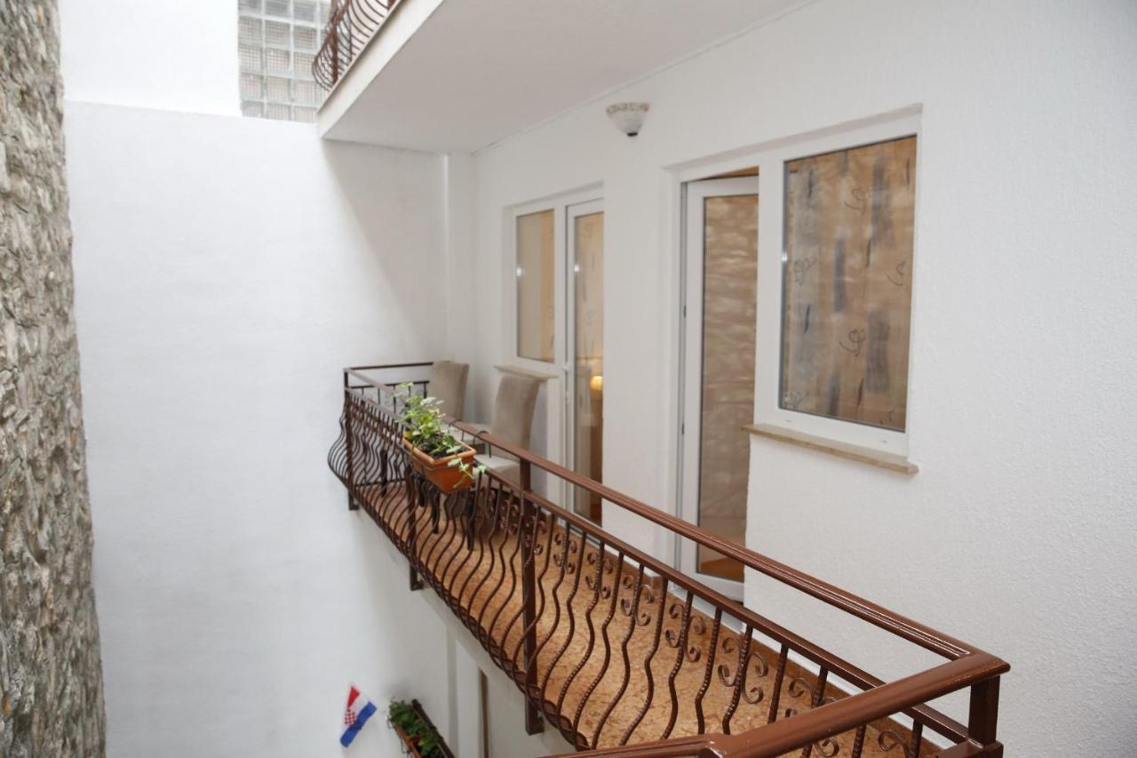 City Center Suites Vodice Exteriér fotografie